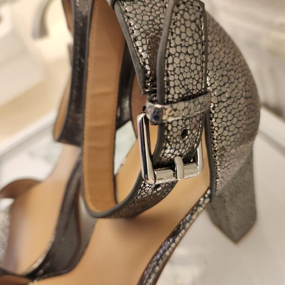 Ralph Lauren Silver/Gun Metal Platform Heeled Sandals. NWOB. Size 8.5 - Picture 6 of 10